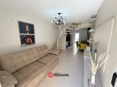 Sobrado com 2 Quartos à venda, 65m² no São Francisco de Assis, Camboriú