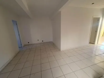 Casa com 3 Quartos à venda, 200m² no Jardim D'Abril, Osasco