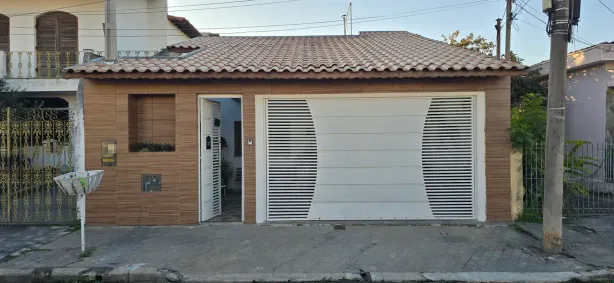 Casa com 2 Quartos à venda, 135m² no Jardim Santa Carolina, Mogi das Cruzes