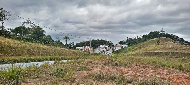 Lote/Terreno à venda, 360m² no Sertão do Maruim, São José