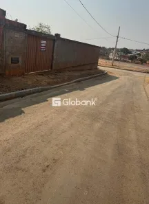 Lote/Terreno à venda, 230m² no Monte Carmelo, Montes Claros