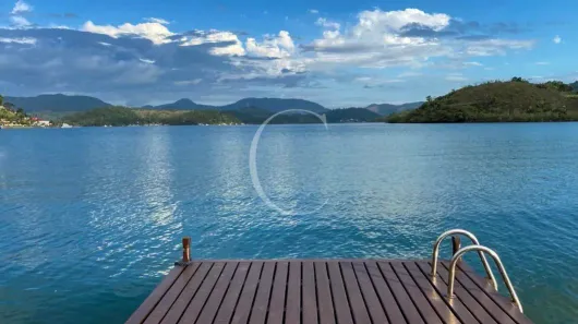 Casa de Condomínio com 5 Quartos à venda, 200m² no São Bento, Angra dos Reis