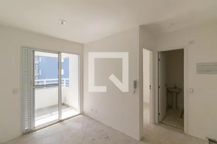 Apartamento com 1 Quarto à venda, 28m² no Vila Carmosina, São Paulo