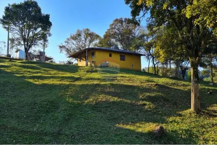 Fazenda/Sítio com 3 Quartos à venda, 105m² no Área Rural (Areia Branca dos Assis), Mandirituba