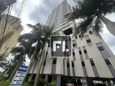 Sala Comercial para alugar, 150m² no Real Parque, São Paulo