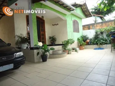 Casa com 2 Quartos à venda, 360m² no Riacho das Pedras, Contagem