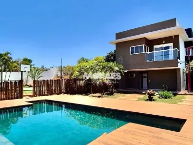 Casa de Condomínio com 3 Quartos à venda, 380m² no Centro, Piratininga