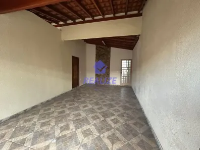 Casa com 3 Quartos para alugar, 100m² no Vila Nova Botucatu, Botucatu