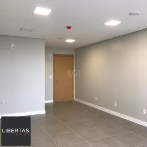 Sala Comercial à venda, 38m² no Santana, Porto Alegre