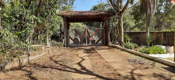 Fazenda/Sítio com 4 Quartos à venda, 230m² no REPRESA, JOANÓPOLIS
