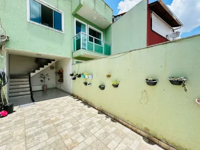 Casa com 5 Quartos à venda, 206m² no Piratininga (Venda Nova), Belo Horizonte