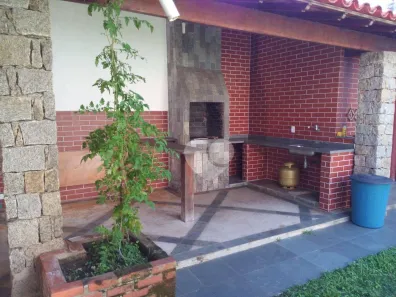 Casa de Condomínio com 4 Quartos à venda, 233m² no Garatucaia, Angra dos Reis