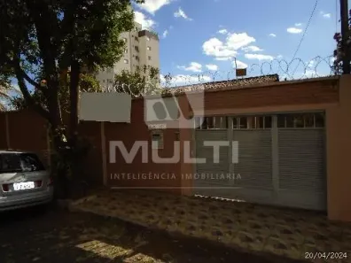 Casa com 3 Quartos para alugar, 301m² no Saraiva, Uberlândia