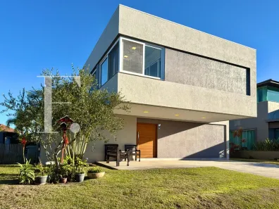 Sobrado com 4 Quartos à venda, 291m² no XANGRI-LÁ, Xangri-lá