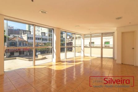 Sala Comercial para venda ou aluguel, 42m² no Floresta, Porto Alegre