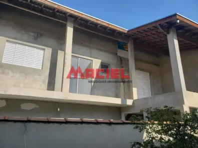 Imóvel Comercial com 3 Quartos à venda, 246m² no Jardim São Vicente, São José dos Campos