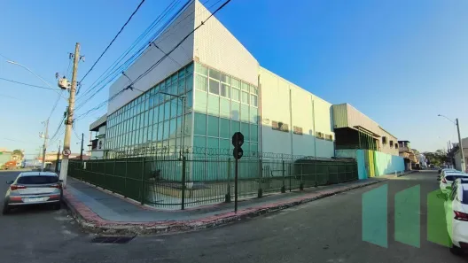 Galpão/Depósito/Armazém para alugar, 4000m² no Cobilândia, Vila Velha