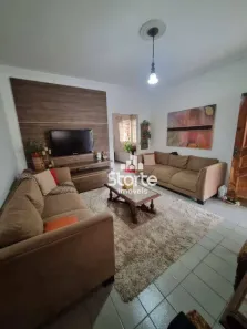 Casa com 3 Quartos à venda, 190m² no Santa Mônica, Uberlândia