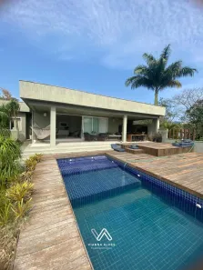 Fazenda/Sítio com 4 Quartos à venda, 221m² no Caxito, Maricá