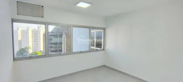 Sala Comercial para alugar, 30m² no Centro, São José dos Campos