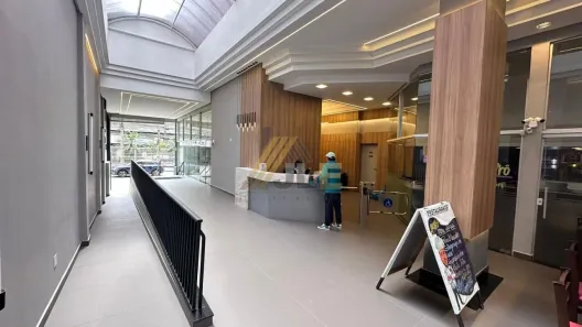 Sala Comercial para alugar, 65m² no Centro, Curitiba
