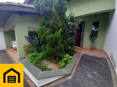Sobrado com 2 Quartos à venda, 299m² no Vila Assis Brasil, Mauá