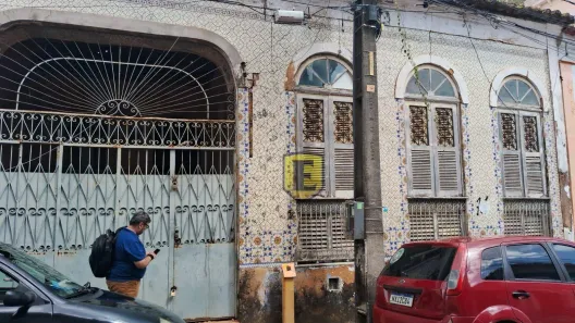 Imóvel Comercial com 4 Quartos à venda, 200m² no Centro, São Luís