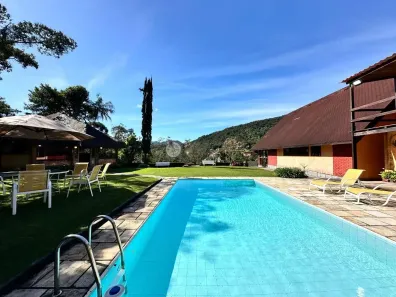Casa com 5 Quartos à venda, 365m² no Carlos Guinle, Teresópolis