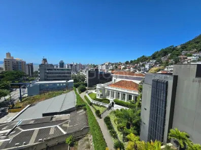 Apartamento com 2 Quartos à venda, 73m² no Centro, Florianópolis