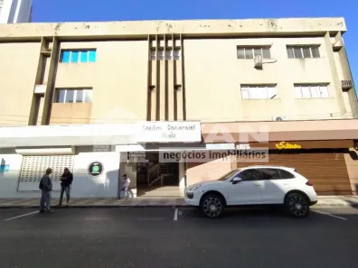 Sala Comercial para alugar, 30m² no Centro, Uberlândia