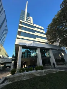Sala Comercial com 1 Quarto para alugar, 660m² no Boa Vista, Porto Alegre