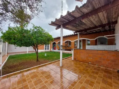 Casa com 2 Quartos para alugar, 74m² no São Manoel, Americana