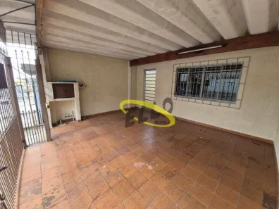 Casa com 2 Quartos para alugar, 97m² no Jardim Leonor, Cotia