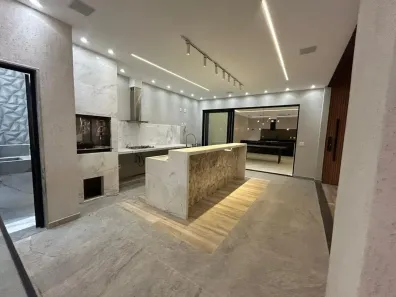 Casa de Condomínio com 5 Quartos à venda, 280m² no Recreio dos Bandeirantes, Rio de Janeiro