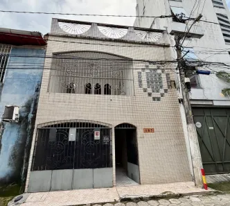 Casa com 4 Quartos à venda, 360m² no Umarizal, Belém