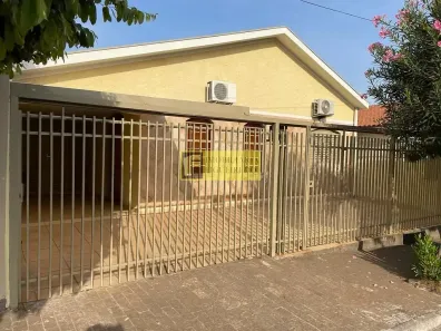 Casa com 3 Quartos para alugar, 184m² no Vila Santo Antônio, São José do Rio Preto
