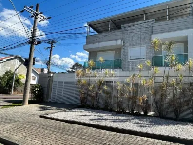 Sobrado com 3 Quartos à venda, 141m² no Boqueirão, Curitiba