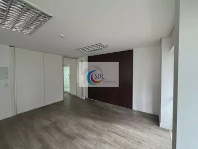 Sala Comercial para alugar, 200m² no Vila Olímpia, São Paulo