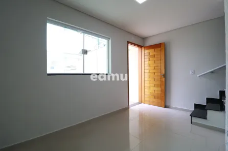 Sobrado com 2 Quartos para alugar, 59m² no Santa Terezinha, Santo André