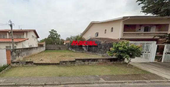 à venda, 330m² no Jardim Esplanada, São José dos Campos