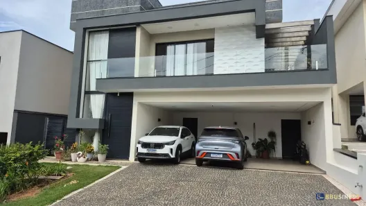 Casa de Condomínio com 4 Quartos à venda, 330m² no Swiss Park, Campinas