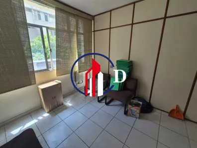 Kitnet com 1 Quarto à venda, 37m² no Copacabana, Rio de Janeiro
