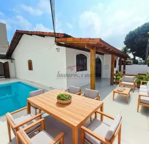 Casa de Condomínio com 3 Quartos à venda, 150m² no Taquara, Rio de Janeiro