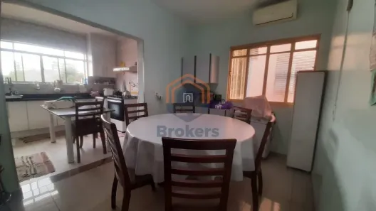 Sobrado com 4 Quartos à venda, 151m² no Vila Galvão, Jundiaí