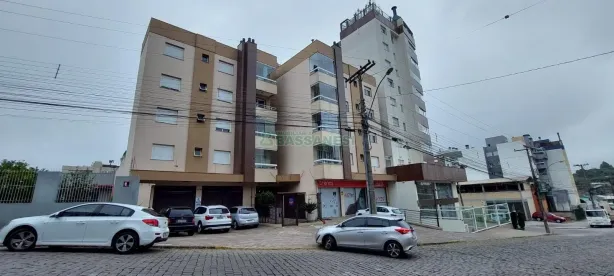 Apartamento com 3 Quartos para alugar, 94m² no Charqueadas, Caxias do Sul