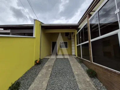 Casa com 2 Quartos para alugar, 57m² no Boehmerwald, Joinville