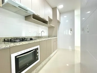 Apartamento com 3 Quartos para alugar, 86m² no Jardim Atlântico, Florianópolis
