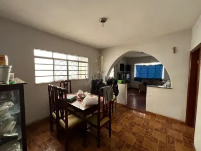 Casa com 3 Quartos à venda, 110m² no Jardim Centenário, Mogi Guaçu