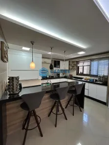 Casa com 3 Quartos à venda, 421m² no Cidade Nova, Caxias do Sul