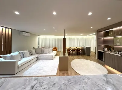 Apartamento com 3 Quartos à venda, 195m² no Jardim das Acácias, São Paulo